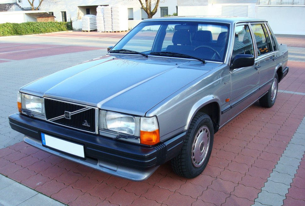 Volvo 740 (744)