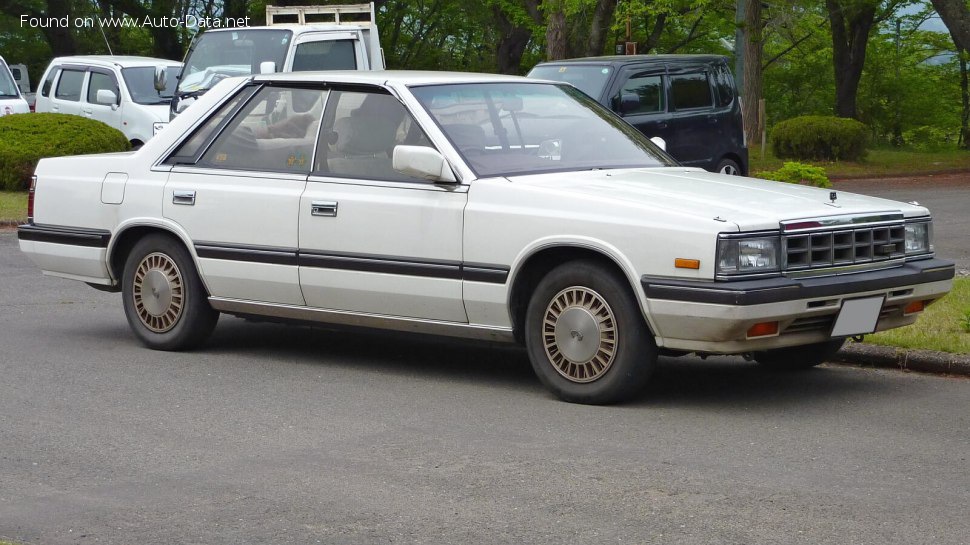 Nissan Laurel (JC32)