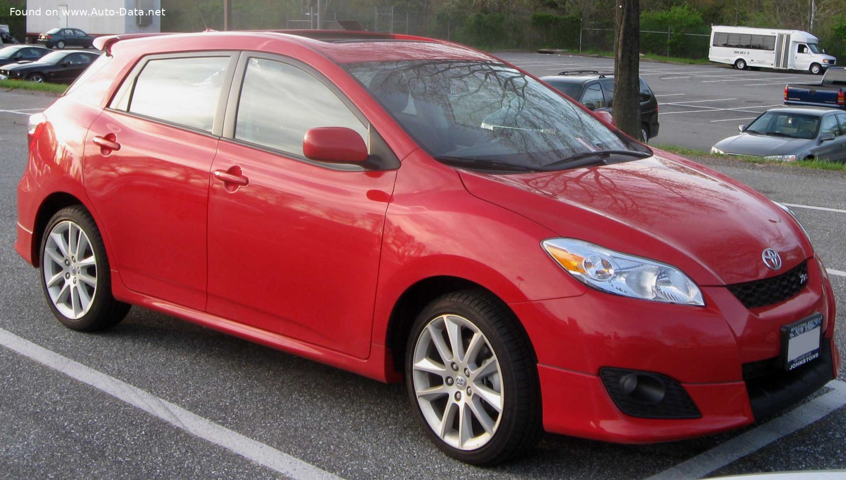 Toyota Matrix (E140)