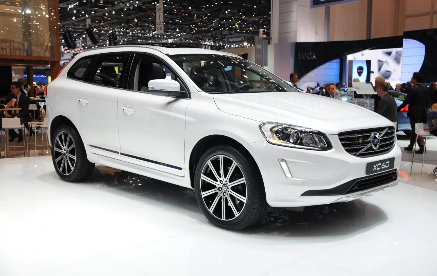 Volvo XC60 I (2013 facelift)