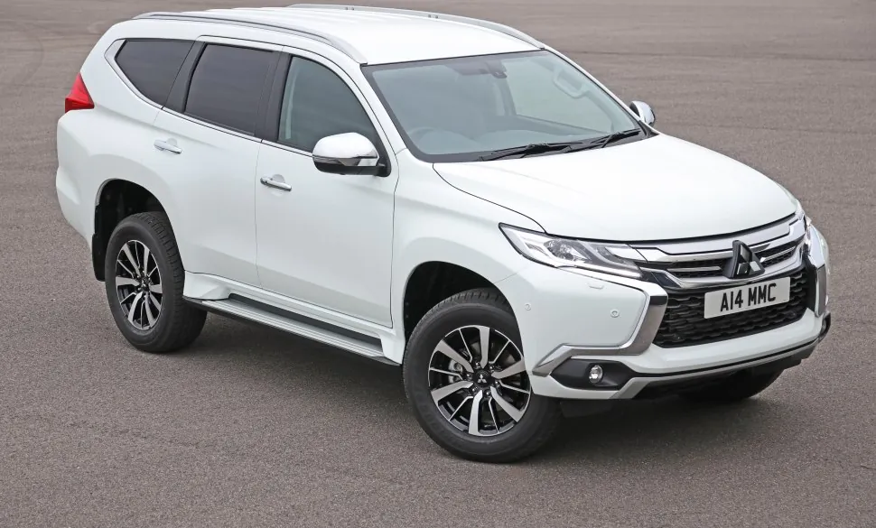 Mitsubishi Pajero Sport III