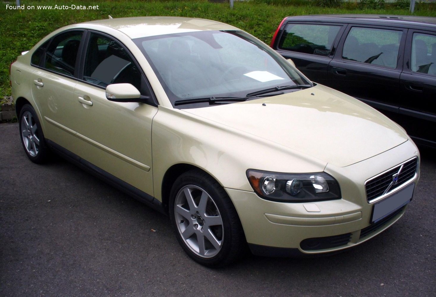 Volvo S40 II