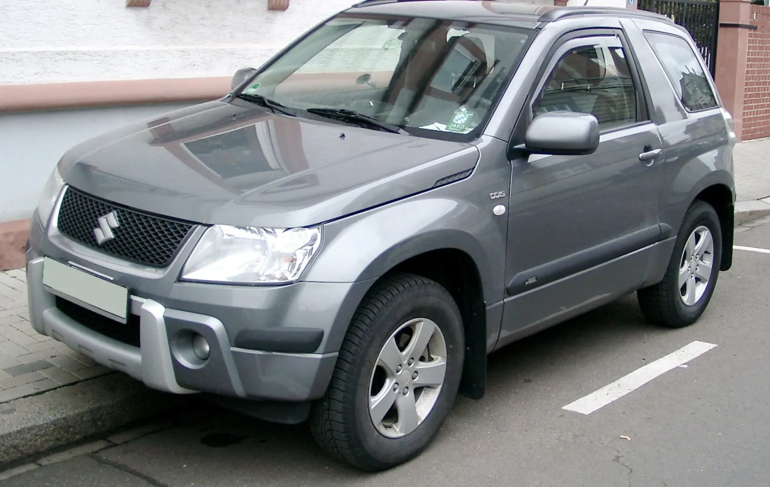 Suzuki Grand Vitara II 3 Door