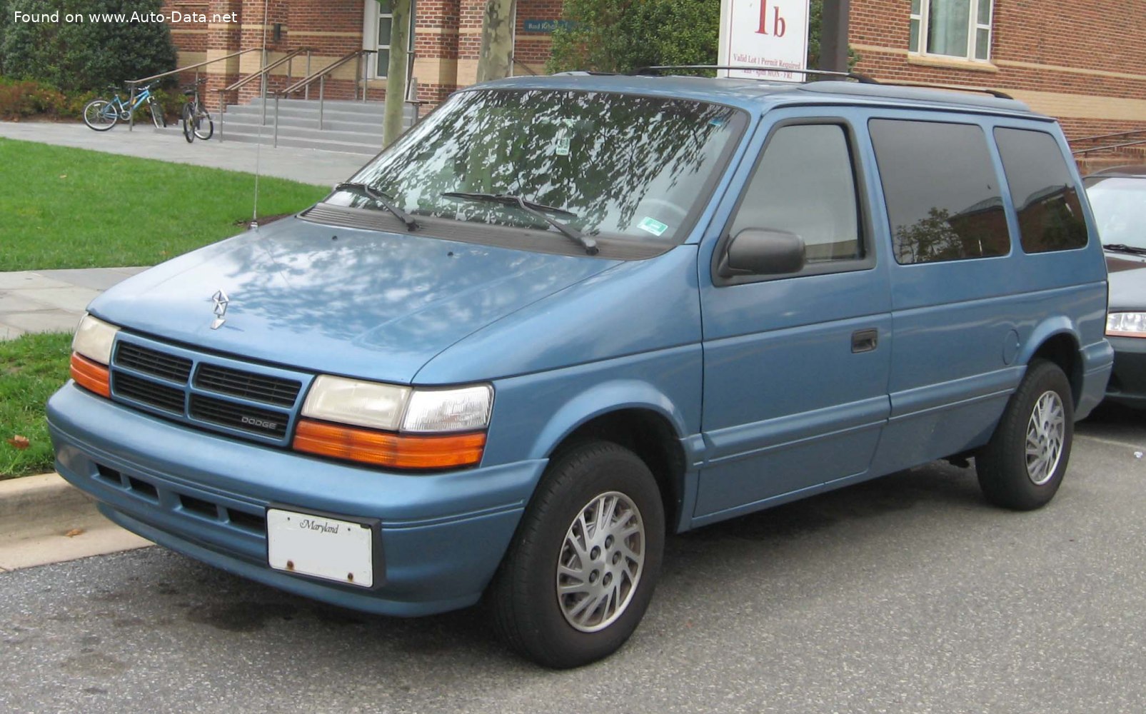 Dodge Caravan II SWB