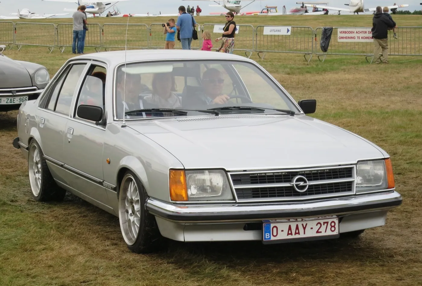 Opel Commodore C