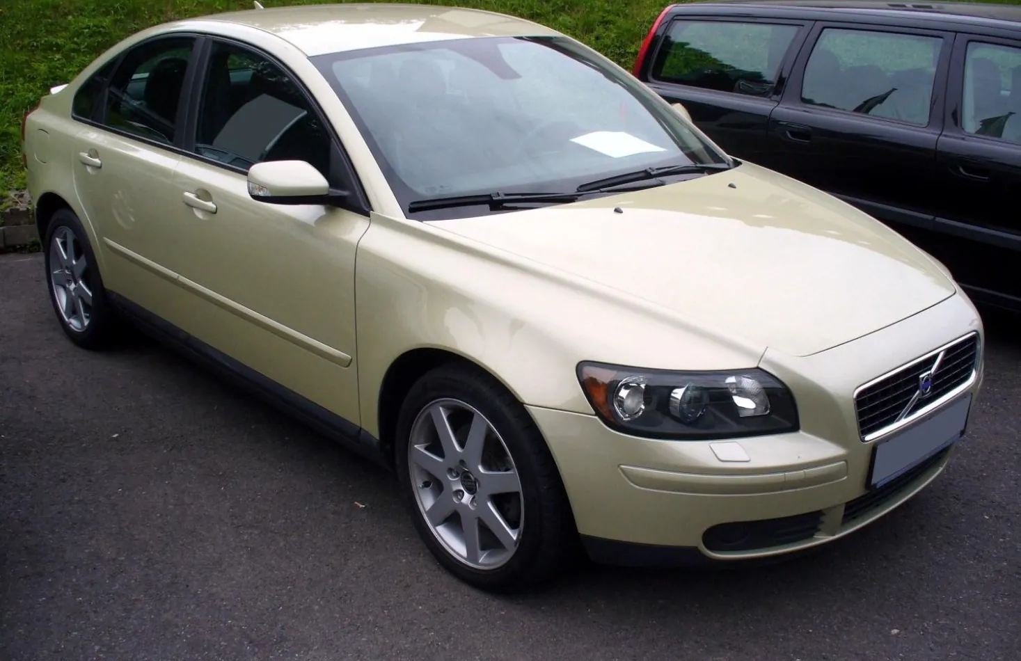 Volvo S40 II