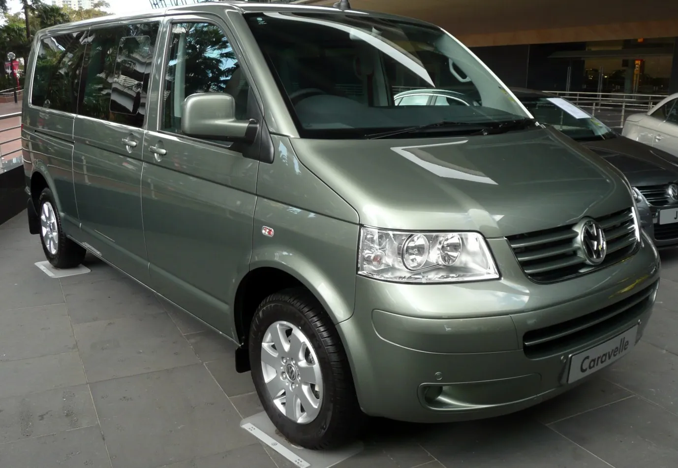 Volkswagen Caravelle (T5) Long