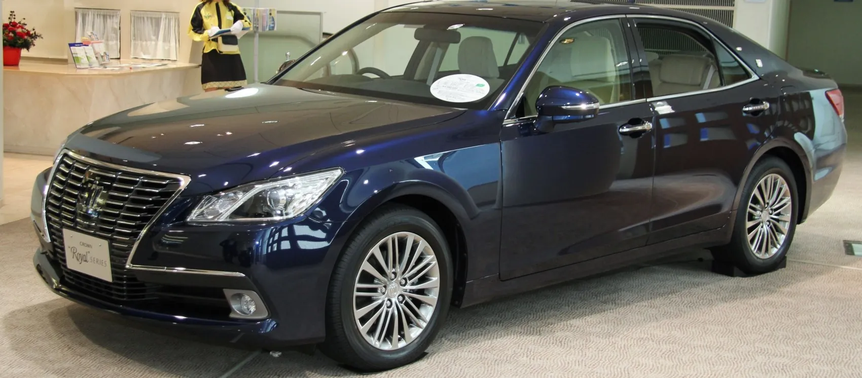 Toyota Crown XIV Royal (S210, facelift 2016)