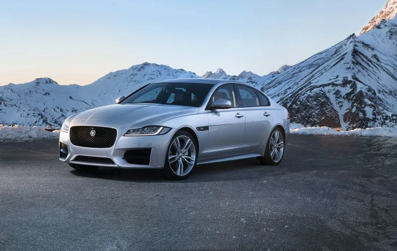 Jaguar XF (X260)