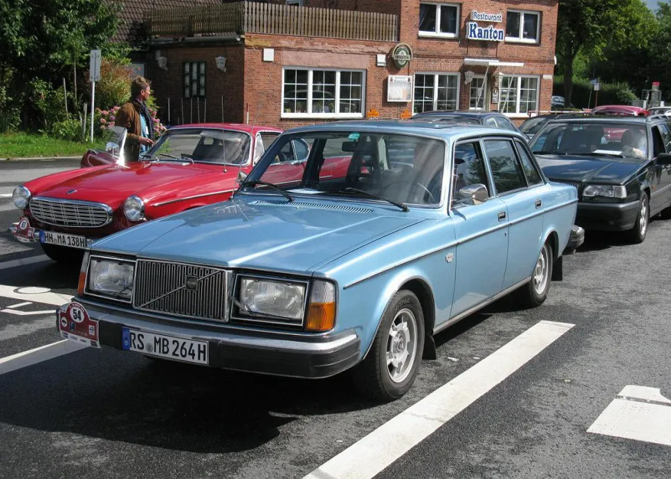 Volvo 260 (P262,P264)