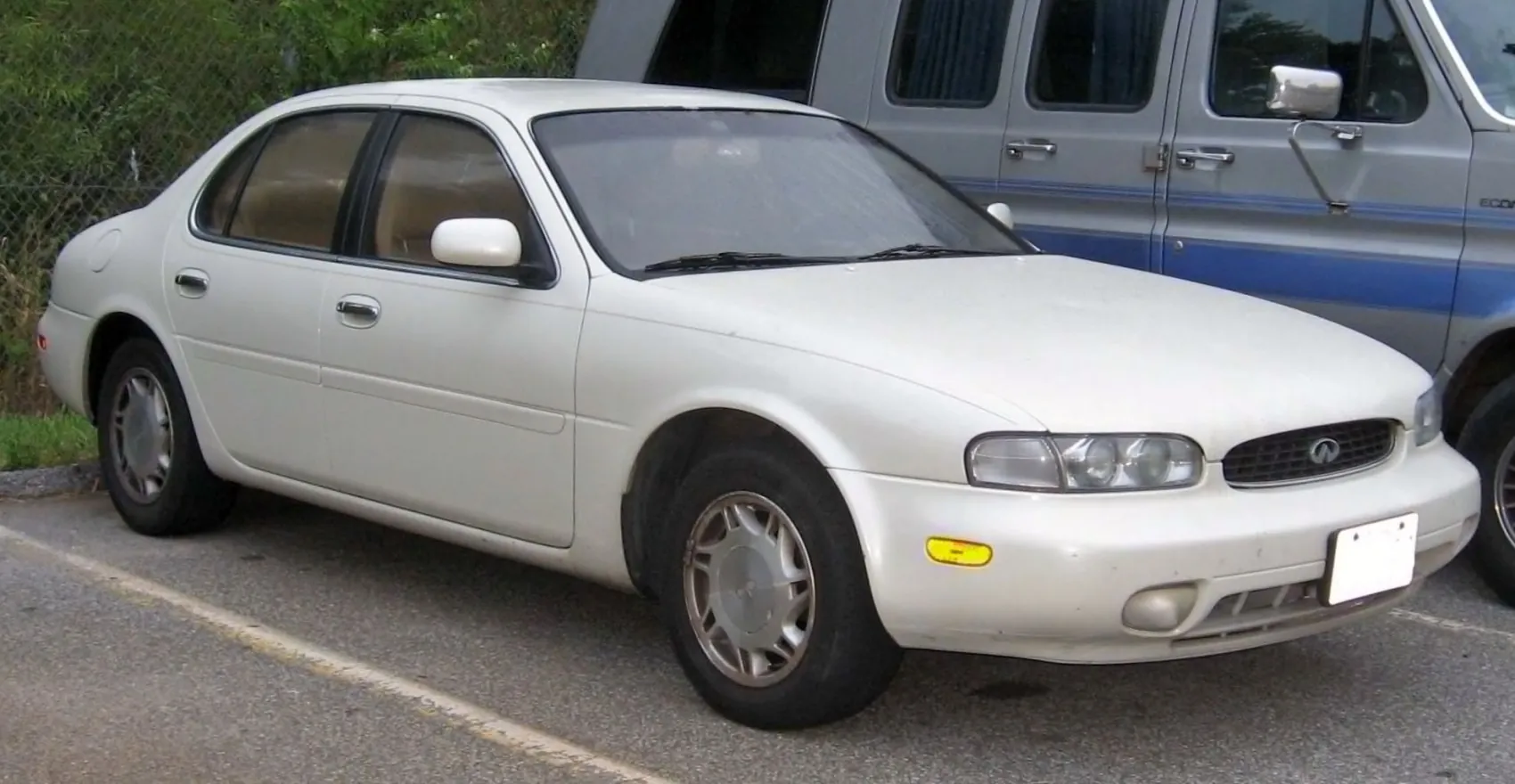 Infiniti J30