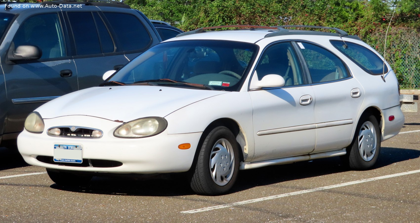 Mercury Sable Station Wagon III