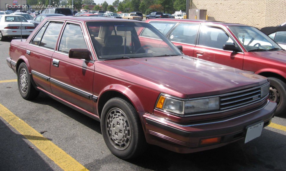 Nissan Maxima II (PU11)
