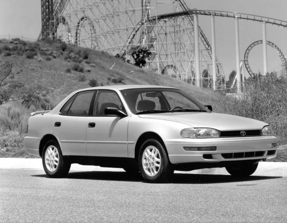 Toyota Camry III (XV10)