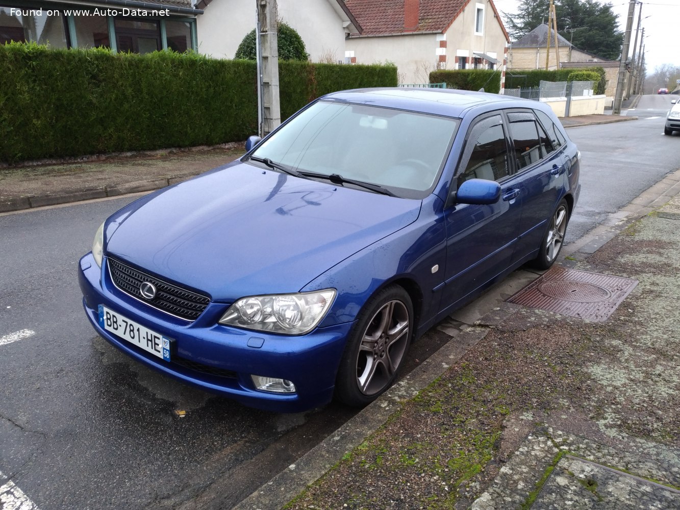 Lexus IS I Sportcross