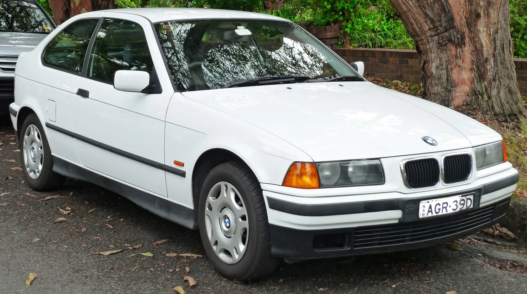 BMW 3 Series Compact (E36)