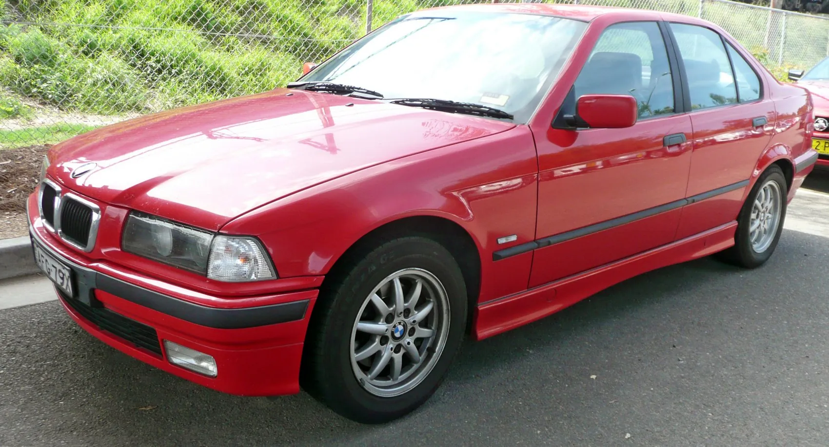 BMW 3 Series Sedan (E36)