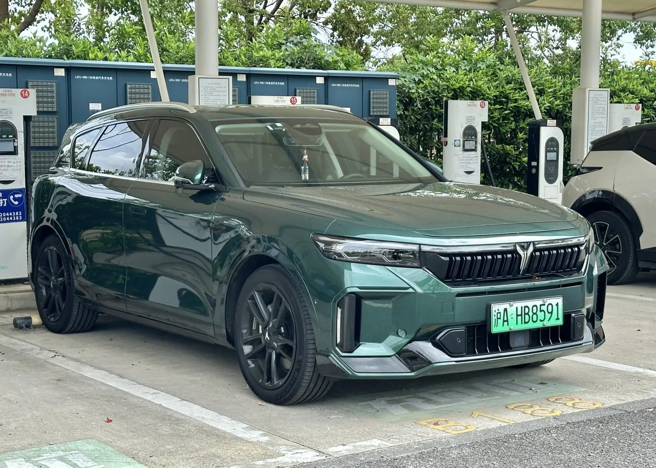 Voyah Free (facelift 2023)