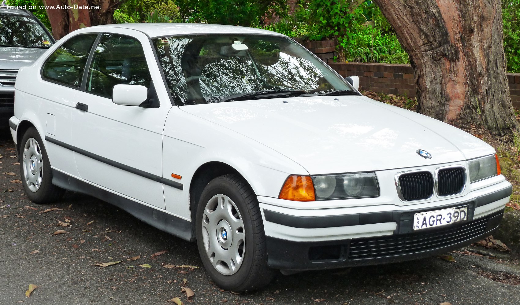 BMW 3 Series Compact (E36)