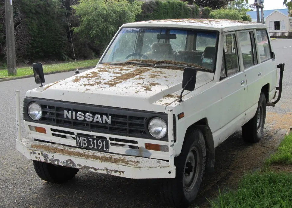 Nissan Patrol Station Wagon (W160)