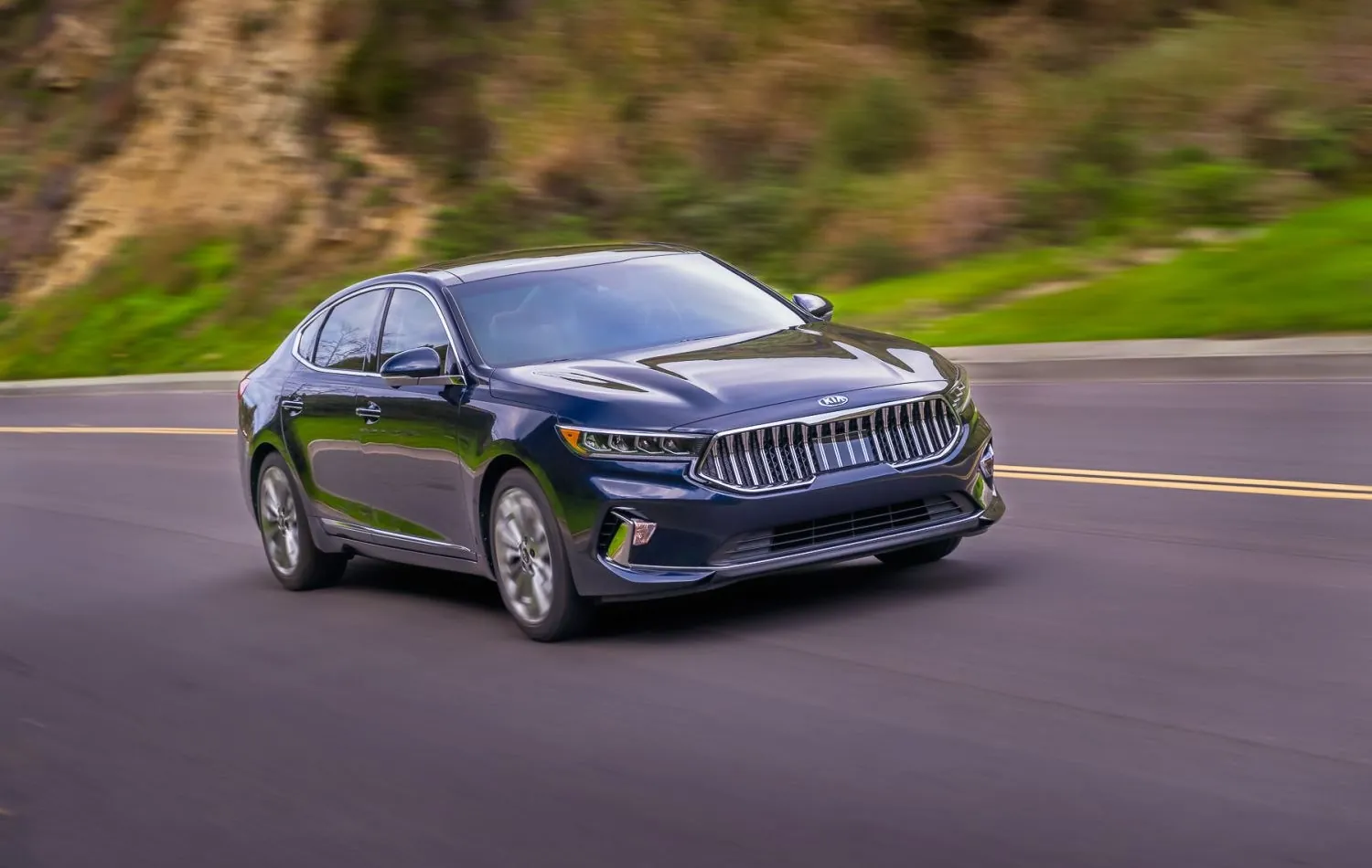 Kia Cadenza II (facelift 2019)