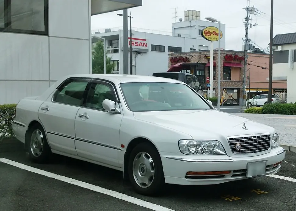 Mitsubishi Proudia/dignity