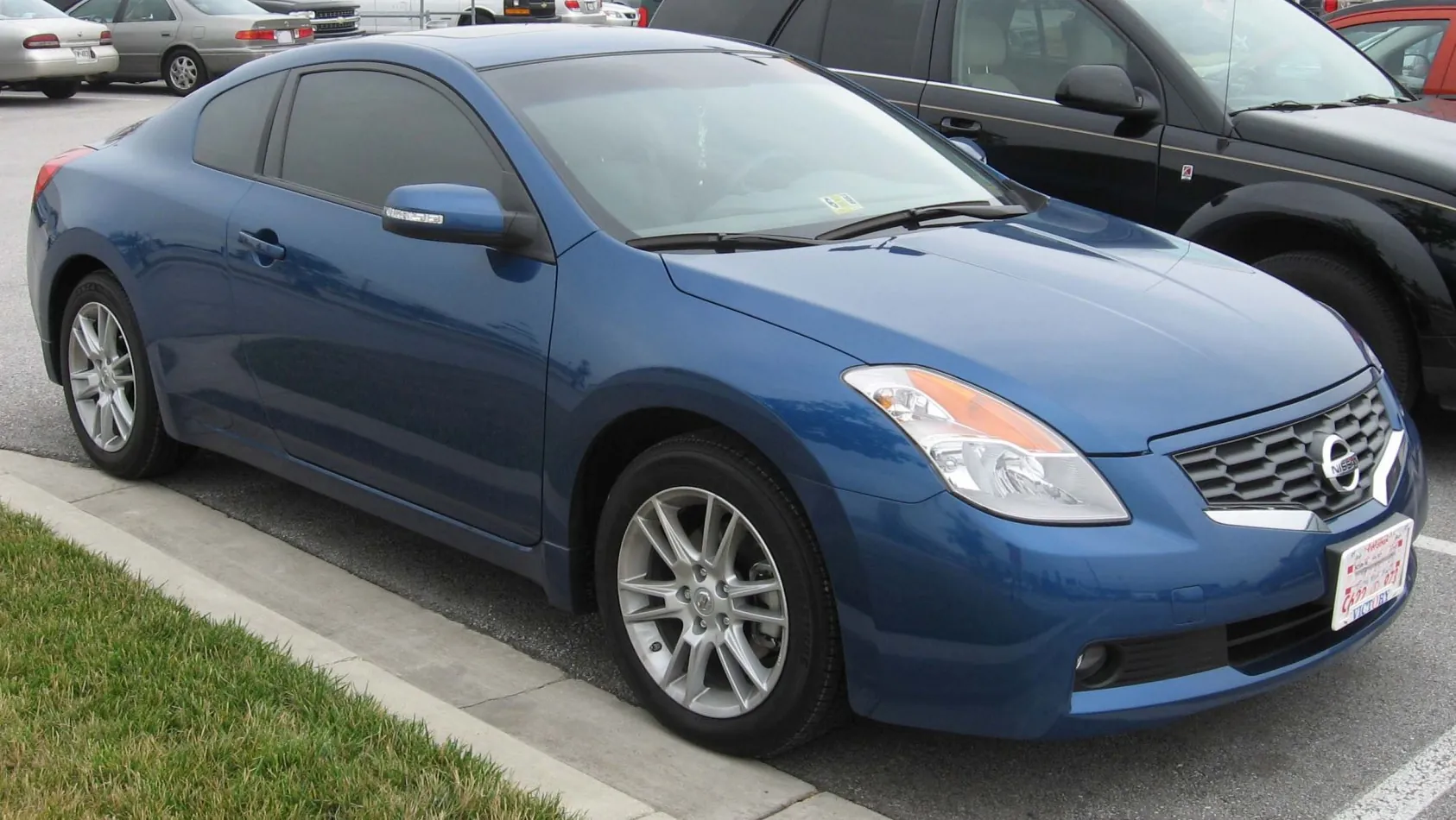 Nissan Altima IV Coupe