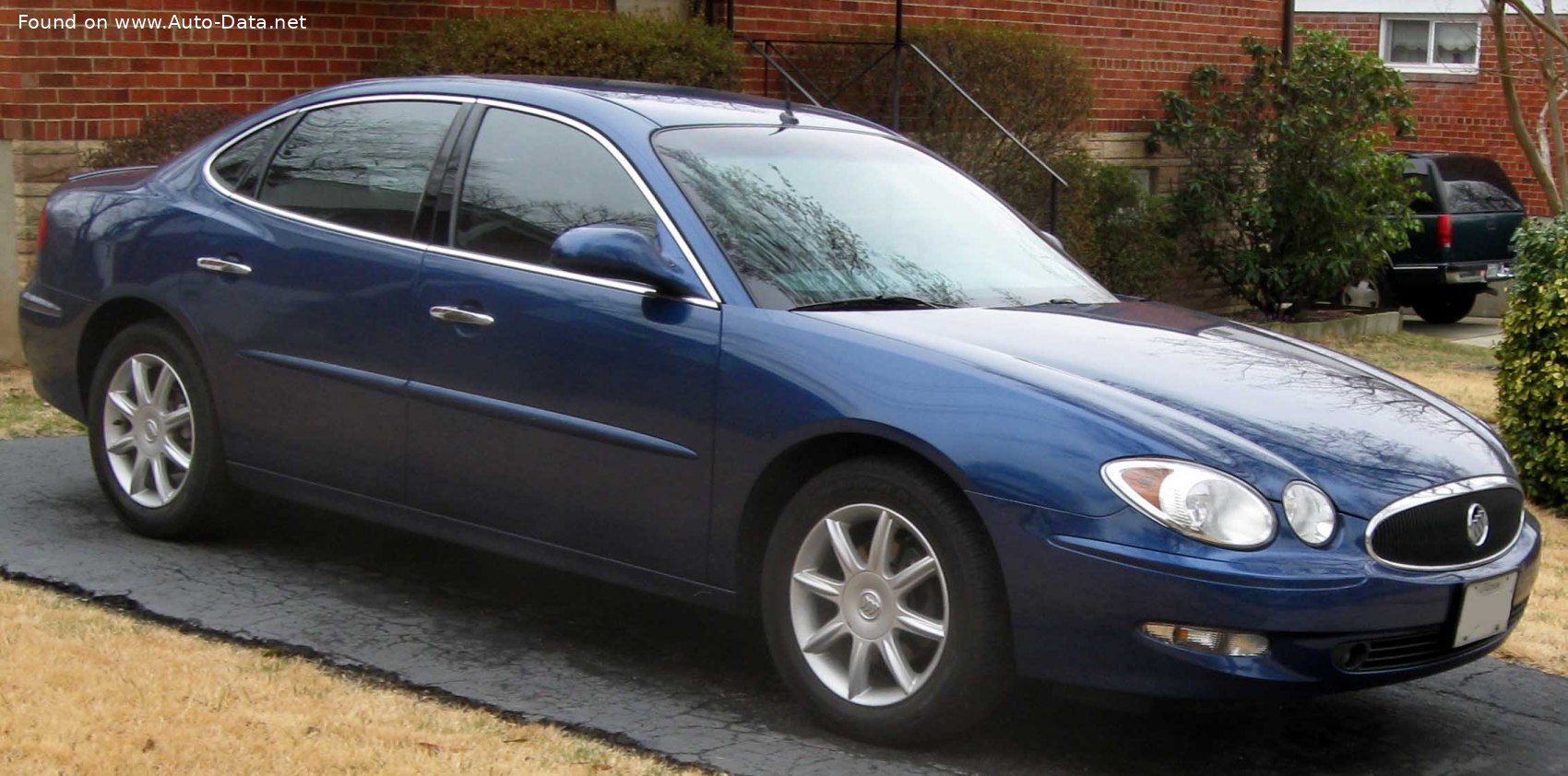 Buick LaCrosse I