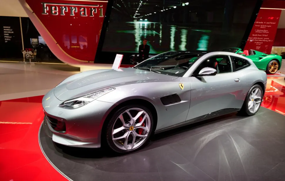 Ferrari GTC4Lusso T