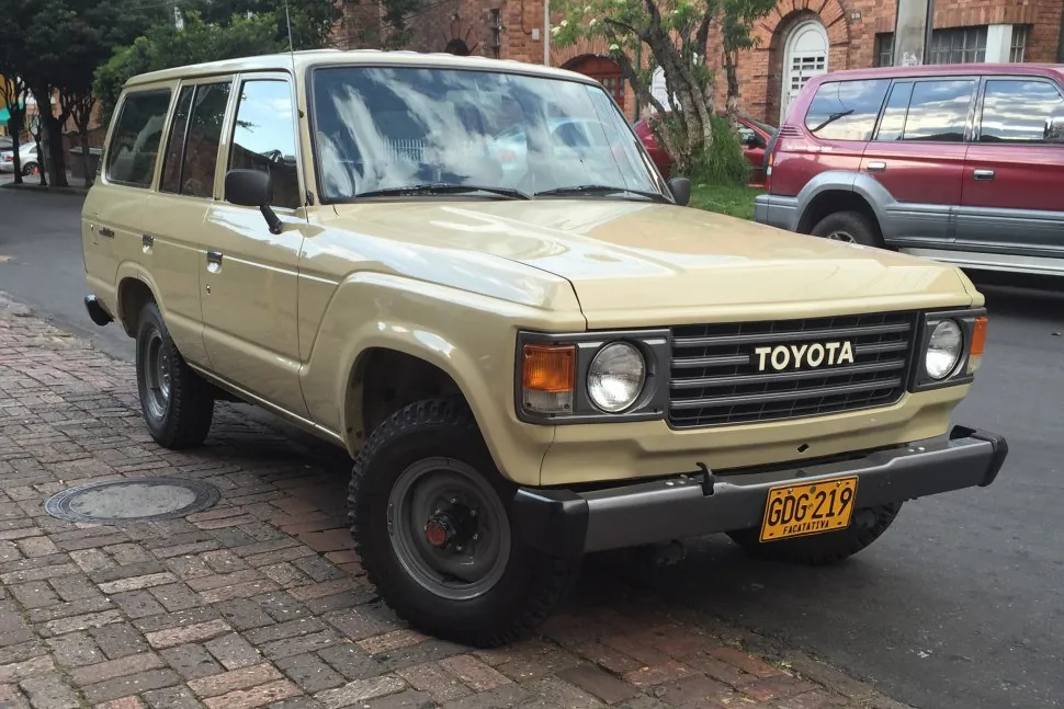 Toyota Land Cruiser (J60) Wagon