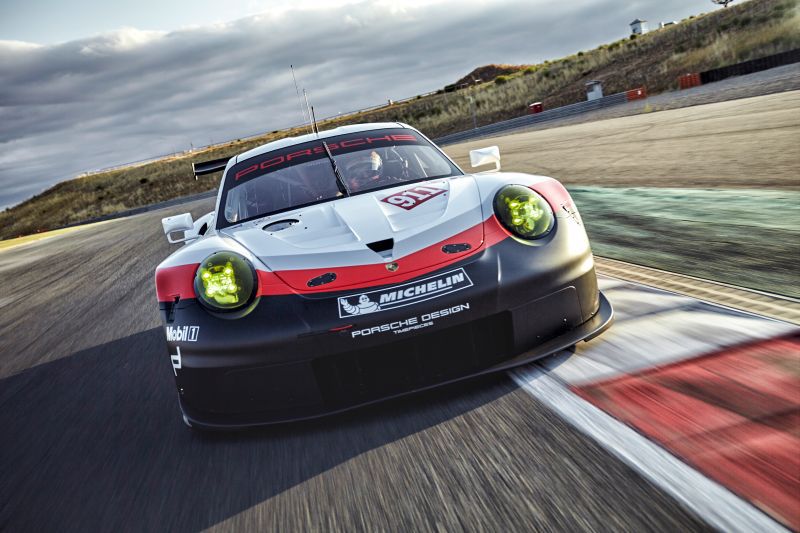 Porsche 911 RSR (991)