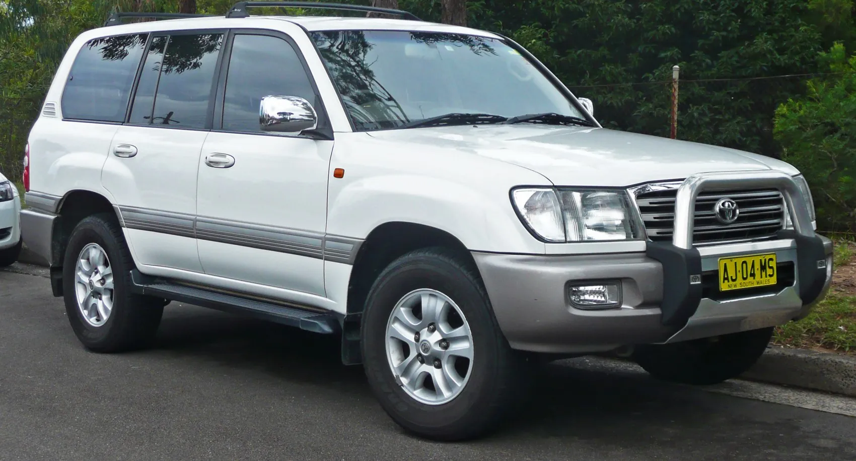 Toyota Land Cruiser (J100, facelift 2002)