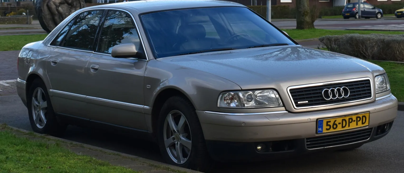 Audi A8 (D2, 4D, facelift 1998)
