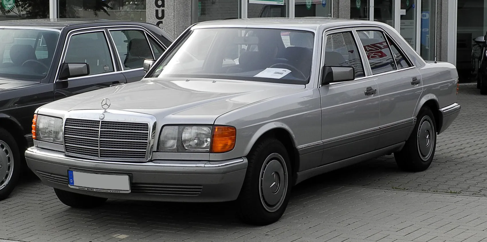 Mercedes-Benz S-class SE (W126, facelift 1985)