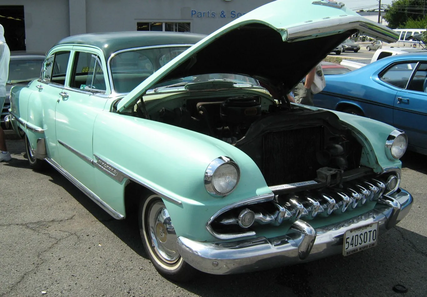 DeSoto Firedome Four-Door Sedan (facelift 1954)