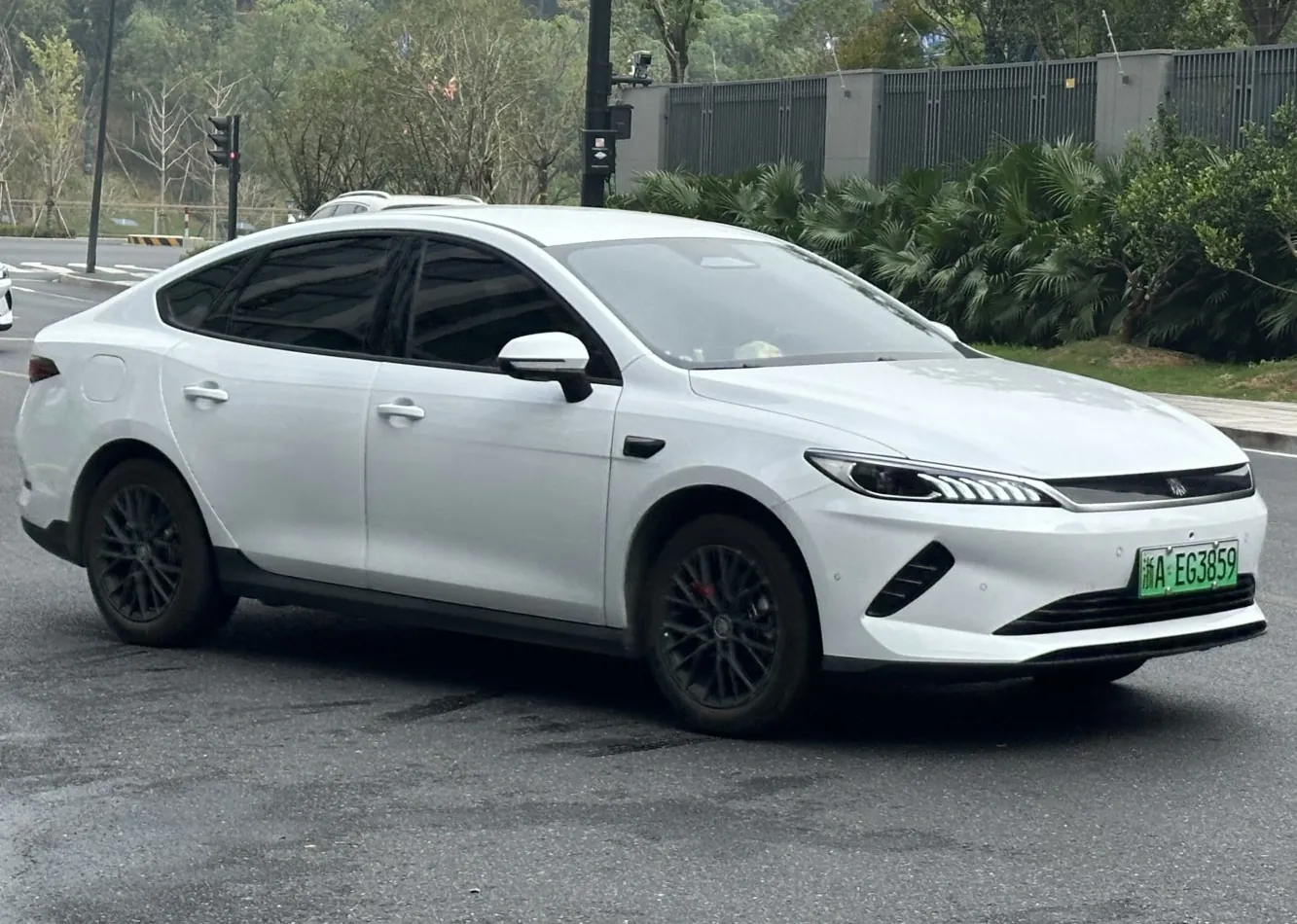 BYD Qin Plus II (facelift 2025)