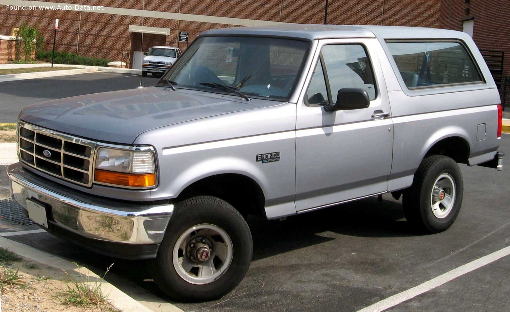 Ford Bronco V