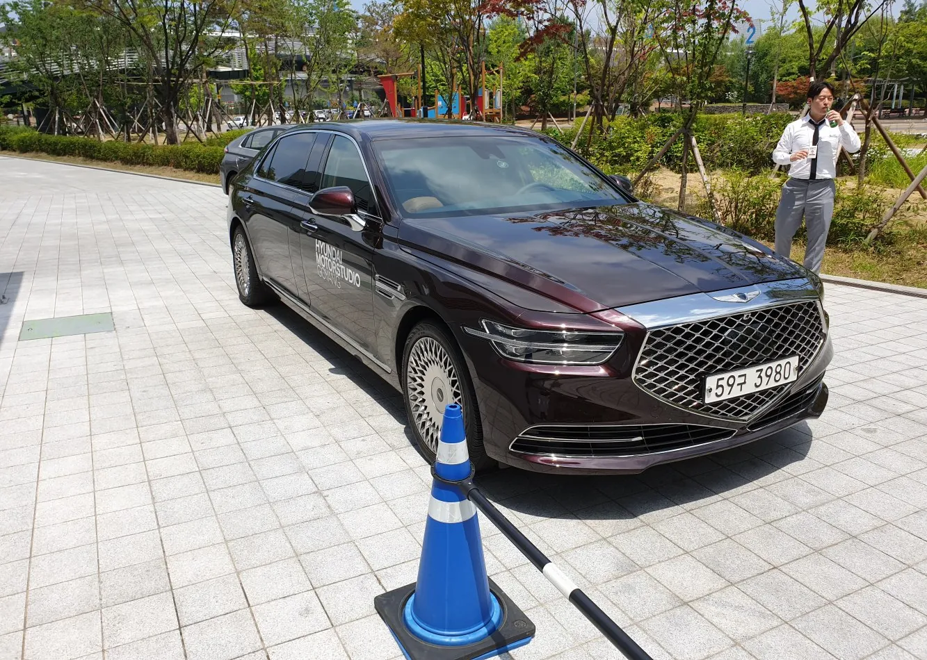 Genesis G90L I (facelift 2018)