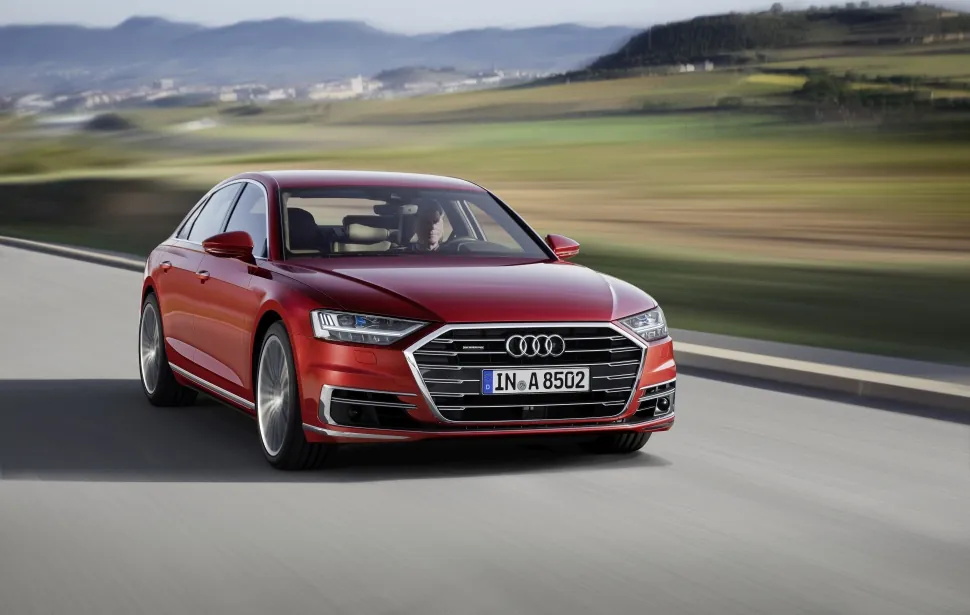 Audi A8 (D5)