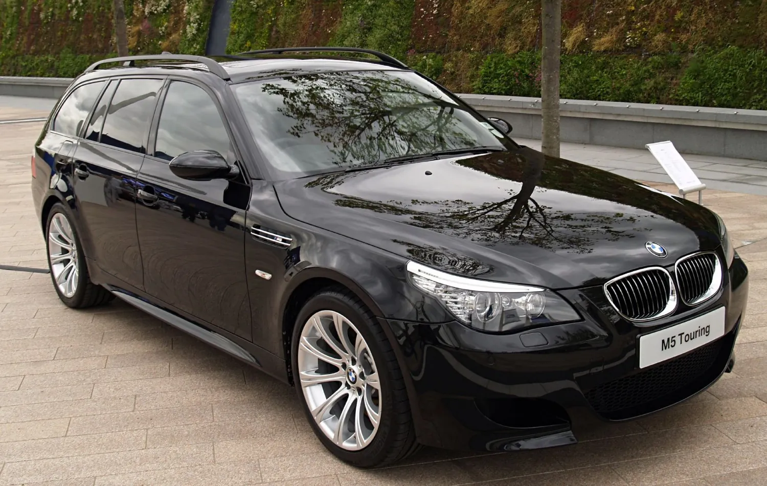 BMW M5 Touring (E61 LCI, facelift 2007)