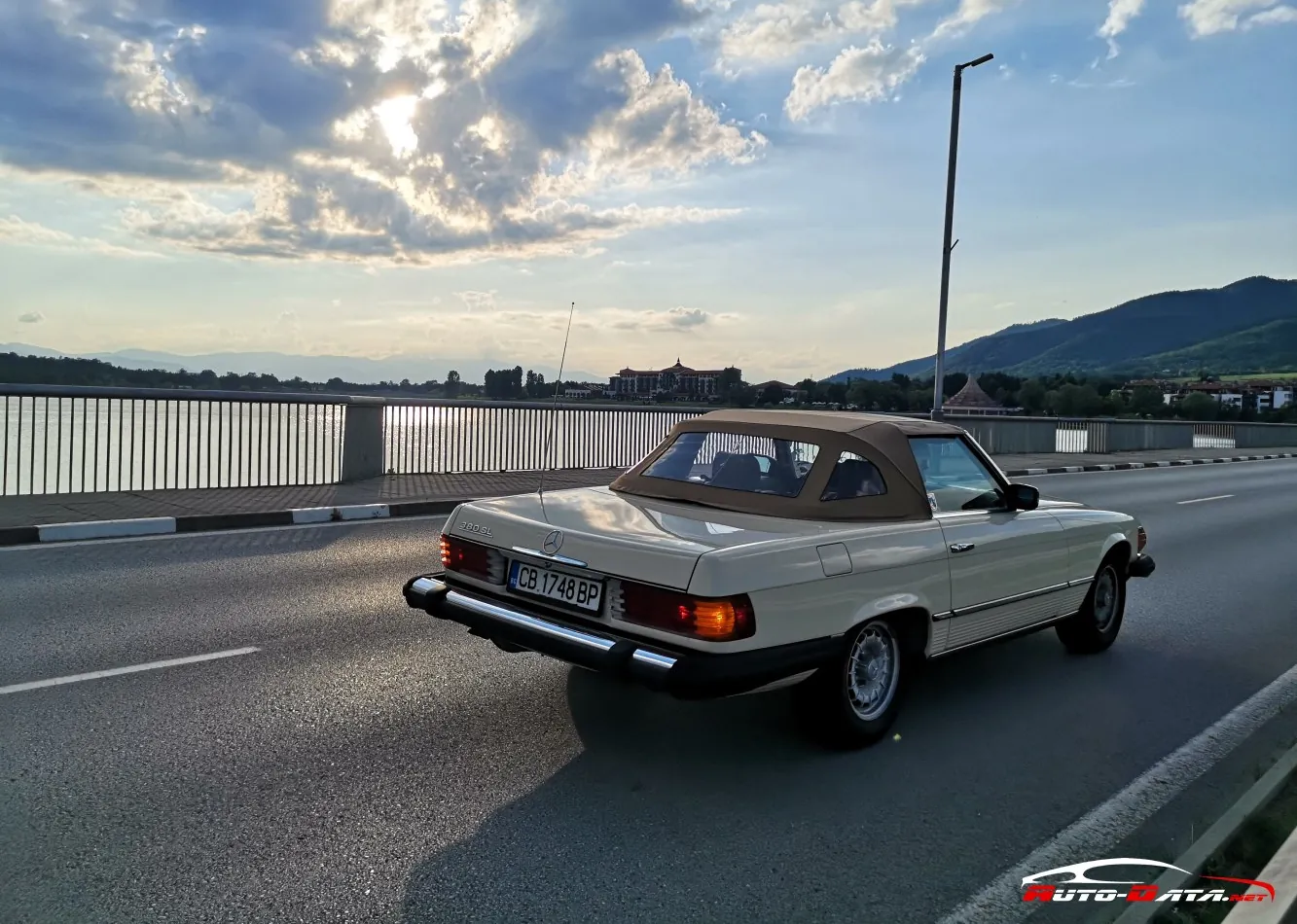 Mercedes-Benz SL (R107)