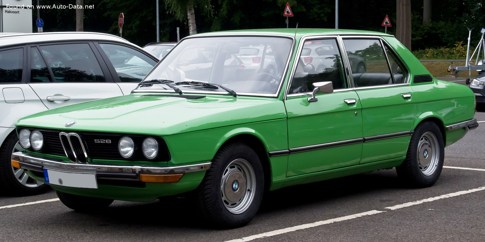 BMW 5 Series (E12)