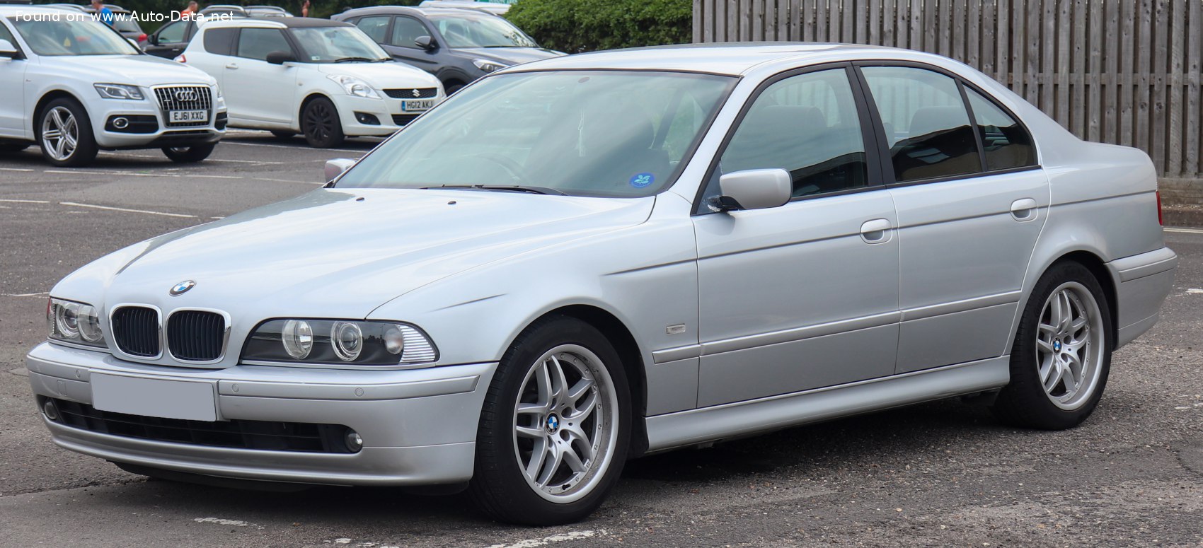 BMW 5 Series (E39, Facelift 2000)