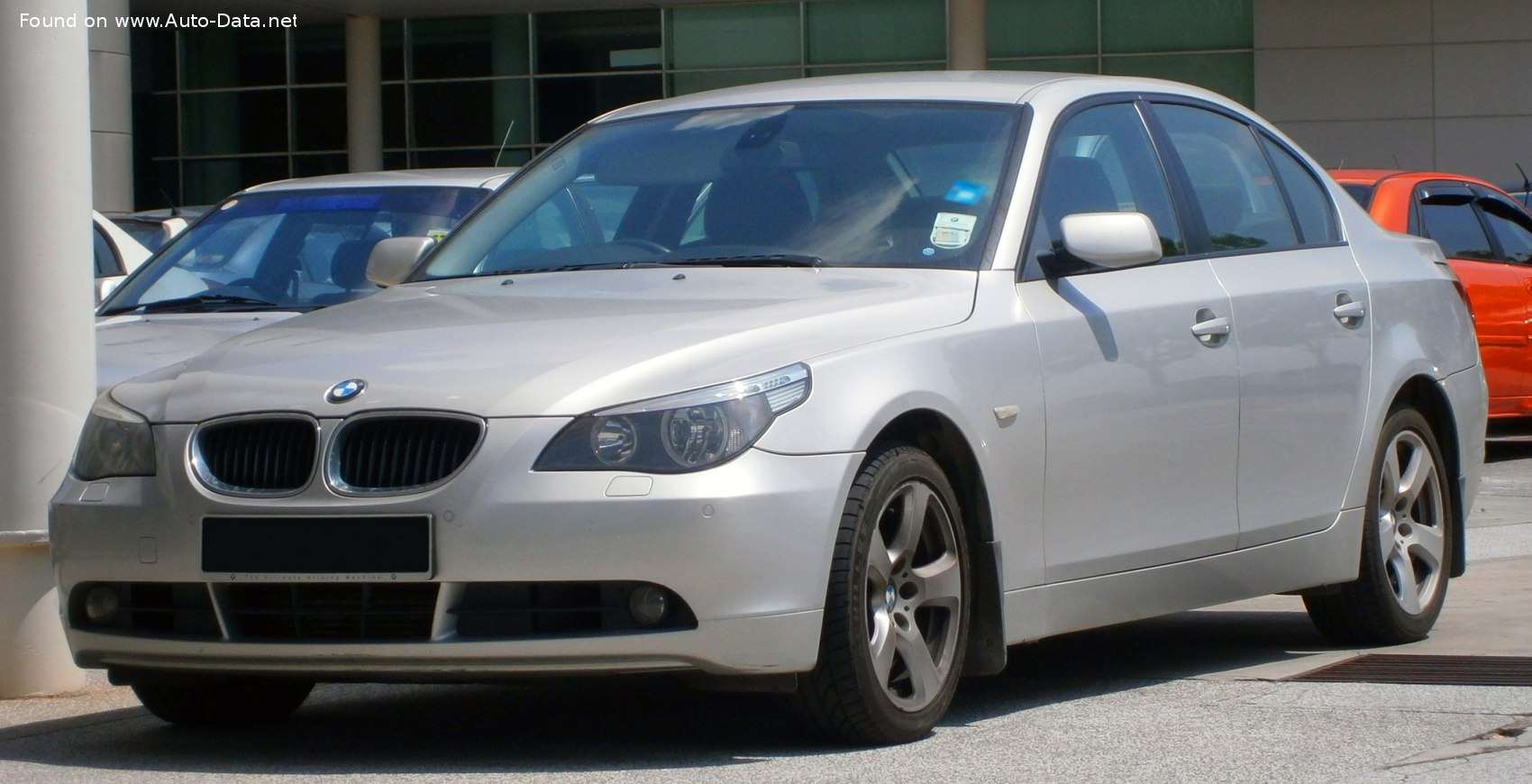 BMW 5 Series (E60)