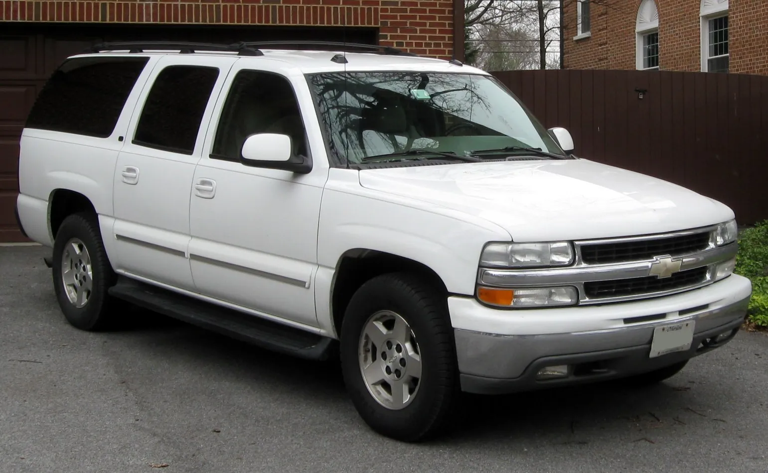 Chevrolet Suburban (GMT800)