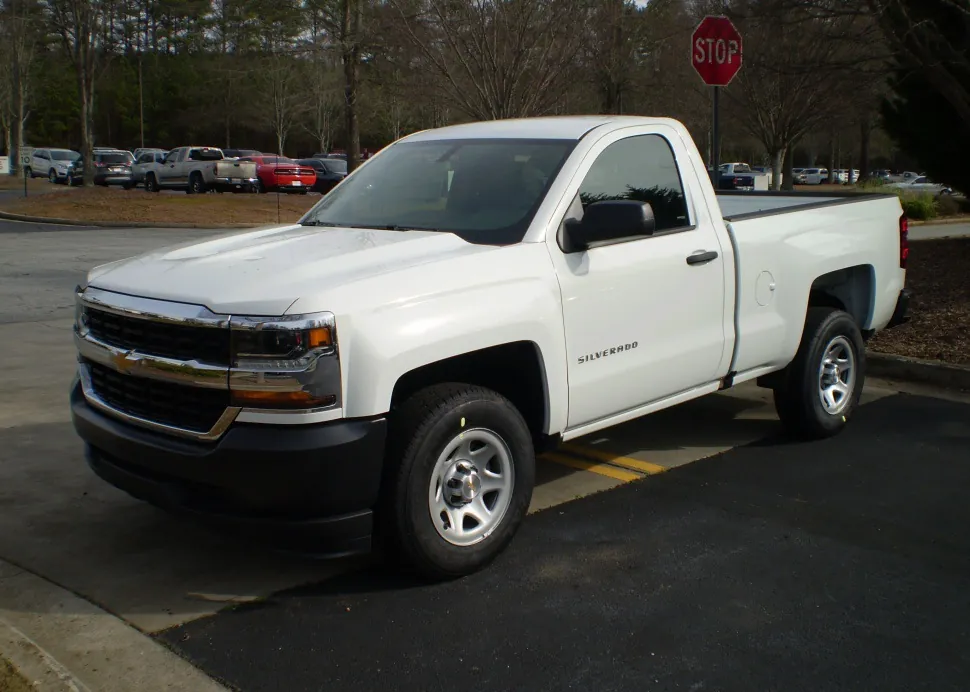 Chevrolet Silverado 1500 III (facelift 2016) Regular Cab Standard Box