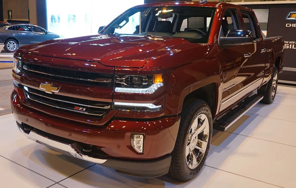 Chevrolet Silverado 1500 III (facelift 2016) Crew Cab Standard Box