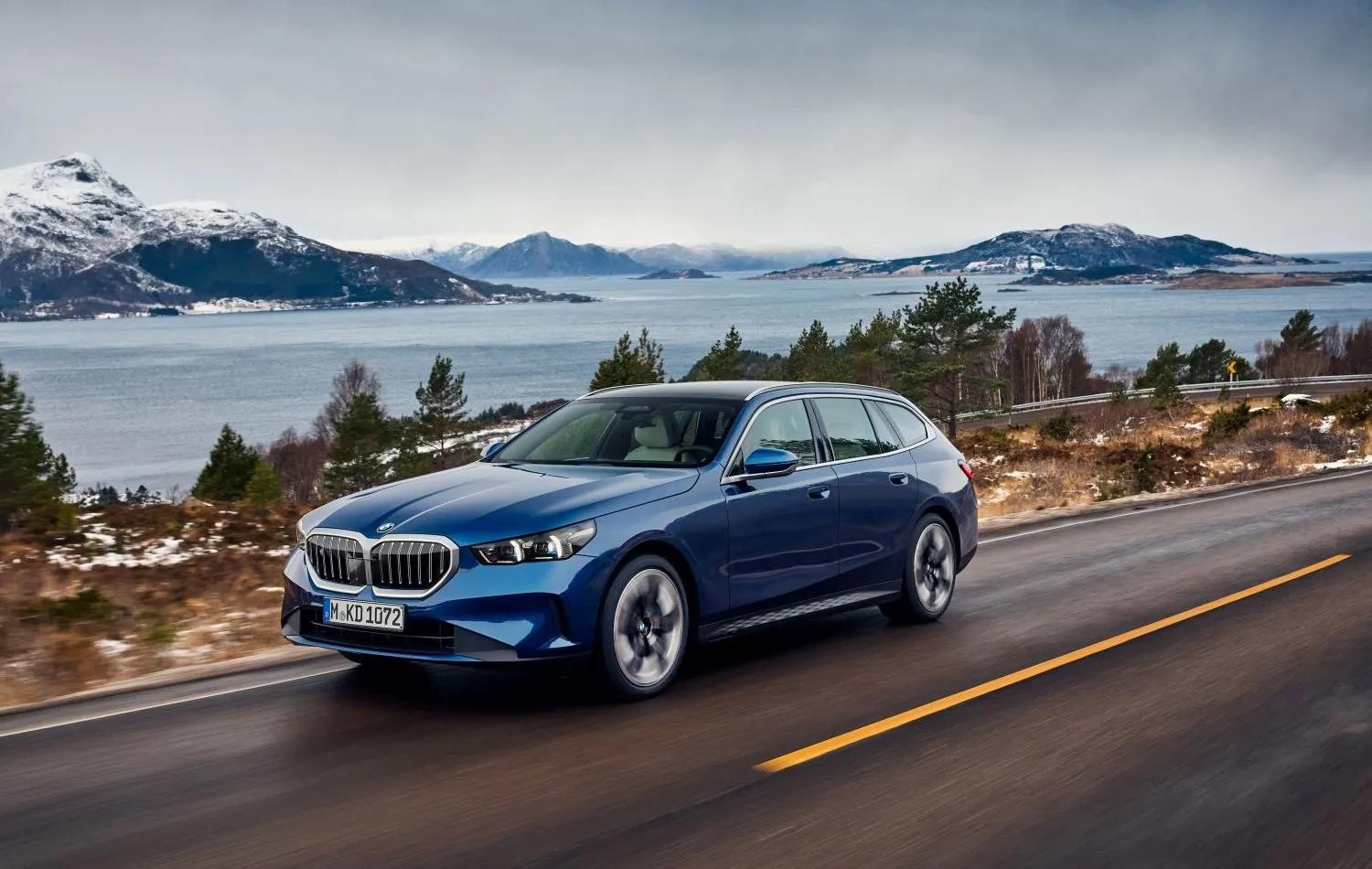 BMW 5 Series Touring (G61)