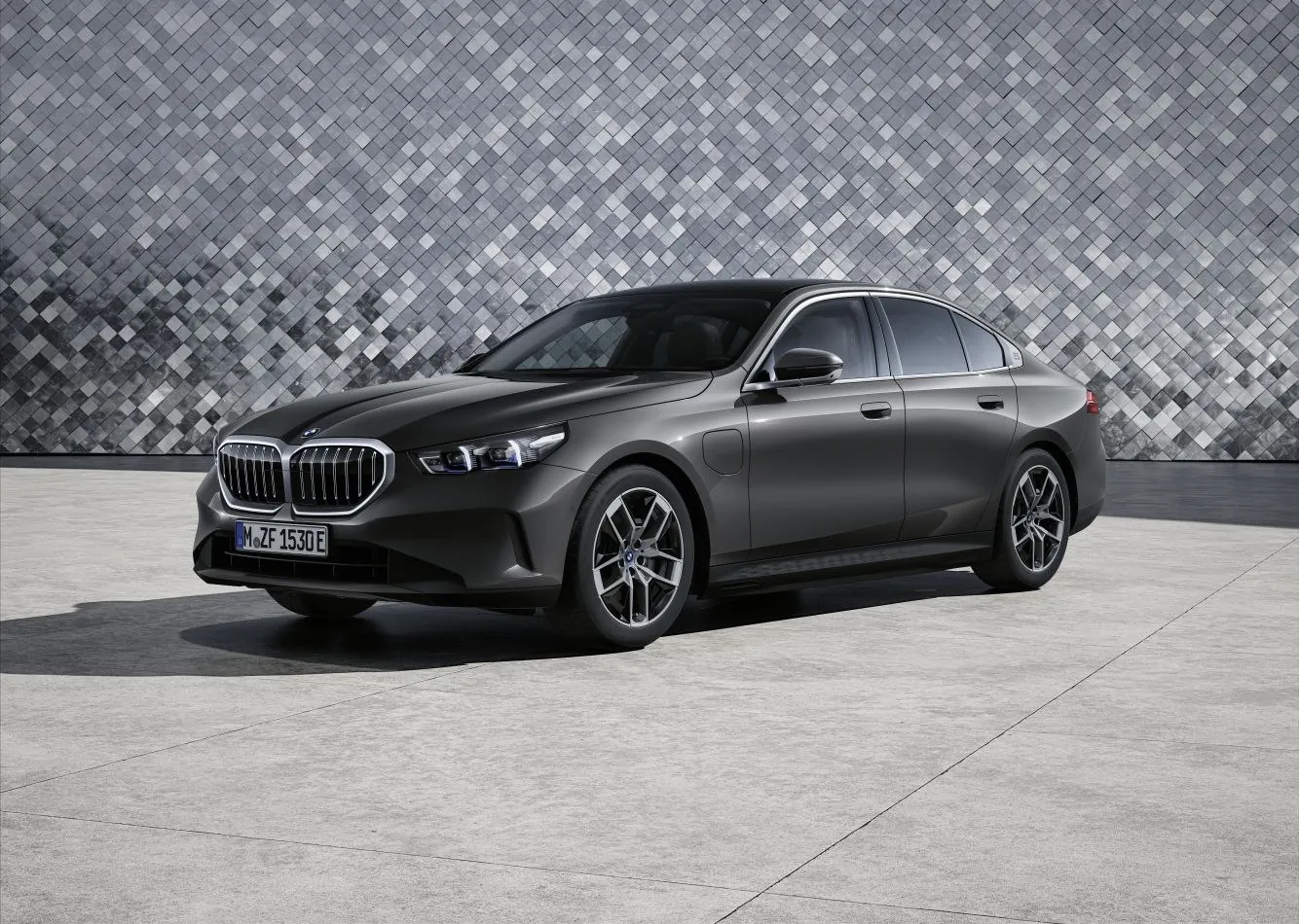 BMW 5 Series Sedan (G60)