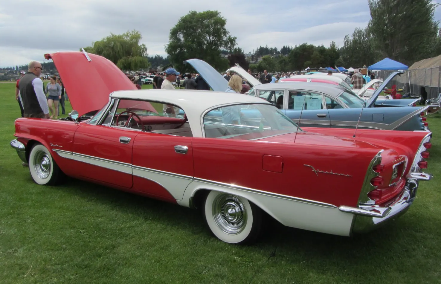 DeSoto Firedome III Four-Door Sportsman